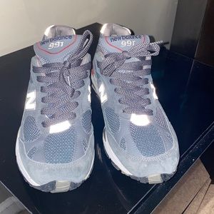 New Balance 991